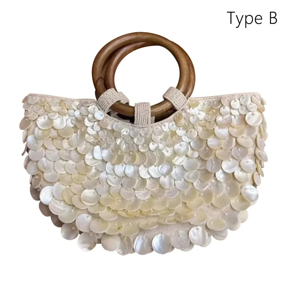 Sac à main féerique en perles fait main, grande capacité, orné de coquillages, pochette style sirène, format compact.