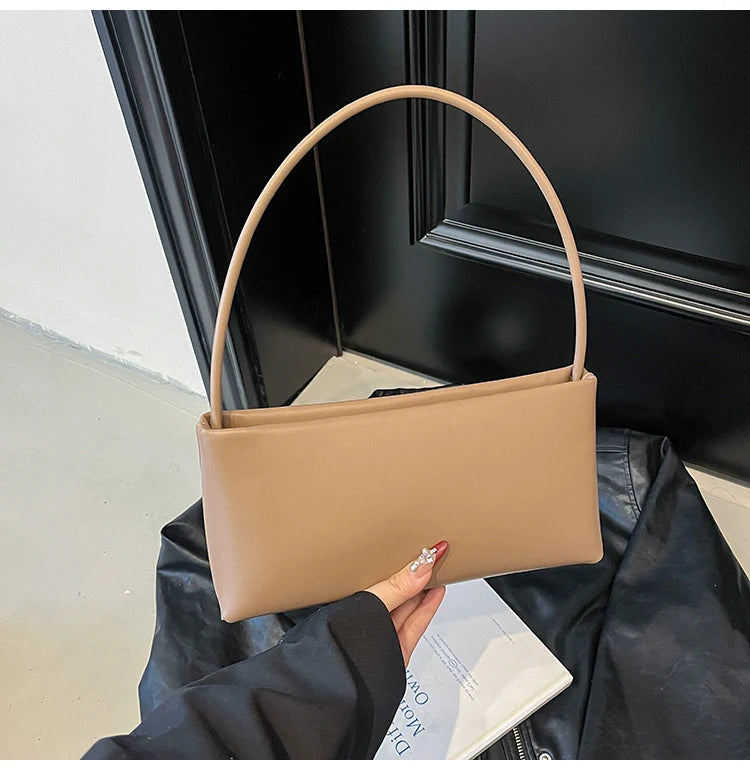 Sac souple pour femme uni – Nouveauté Printemps/Été 2025 – Sac polyvalent porté croisé ou à l'épaule (style « sous le bras ») en PU – Sac carré idéal pour le quotidien
