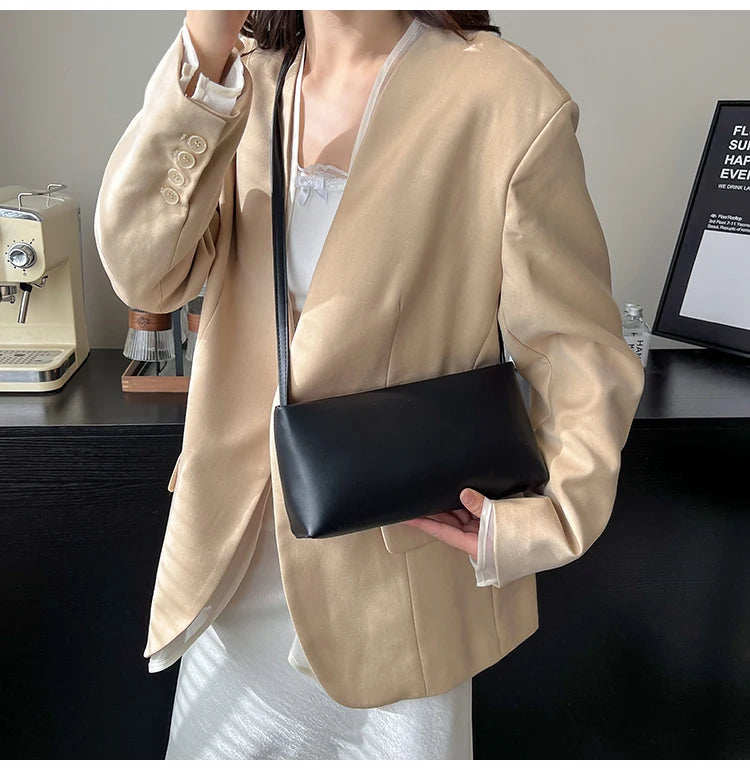 Sac souple pour femme uni – Nouveauté Printemps/Été 2025 – Sac polyvalent porté croisé ou à l'épaule (style « sous le bras ») en PU – Sac carré idéal pour le quotidien