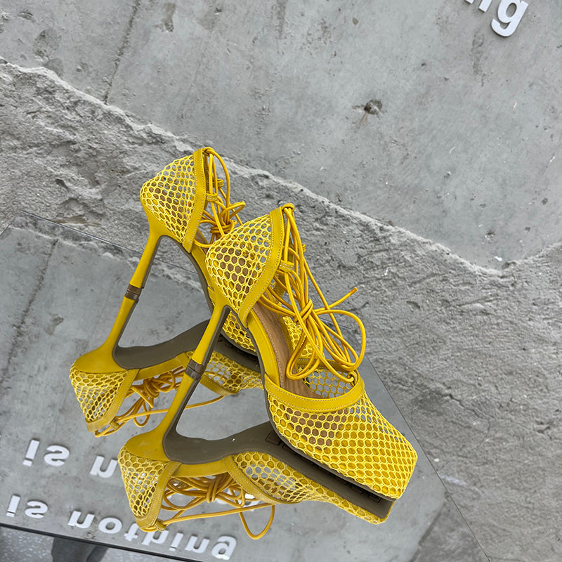 Aneikeh – Escarpins-sandales sexy en résille pour femme (été 2025) – Bout carré, talons aiguilles hauts, lacets croisés, style ajouré – Idéal pour soirées et occasions habillées