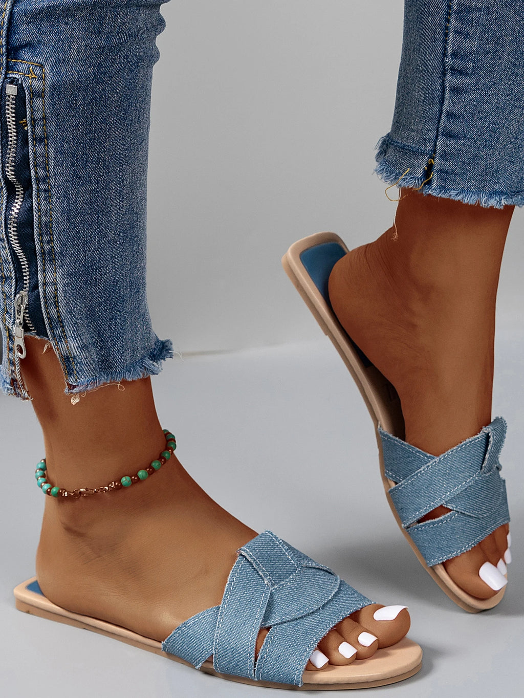 Sandales pour femme de luxe tendance 2026 – Modèle tressé confortable, style décontracté pour l'été, mules plates (grandes tailles disponibles)