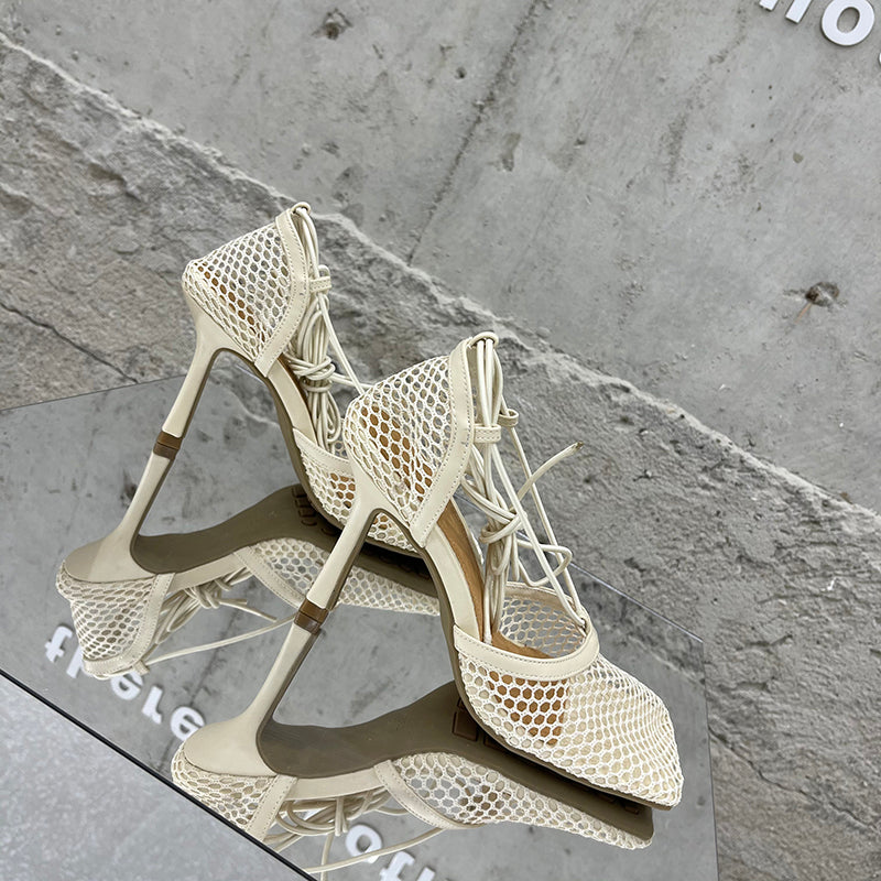 Aneikeh – Escarpins-sandales sexy en résille pour femme (été 2025) – Bout carré, talons aiguilles hauts, lacets croisés, style ajouré – Idéal pour soirées et occasions habillées