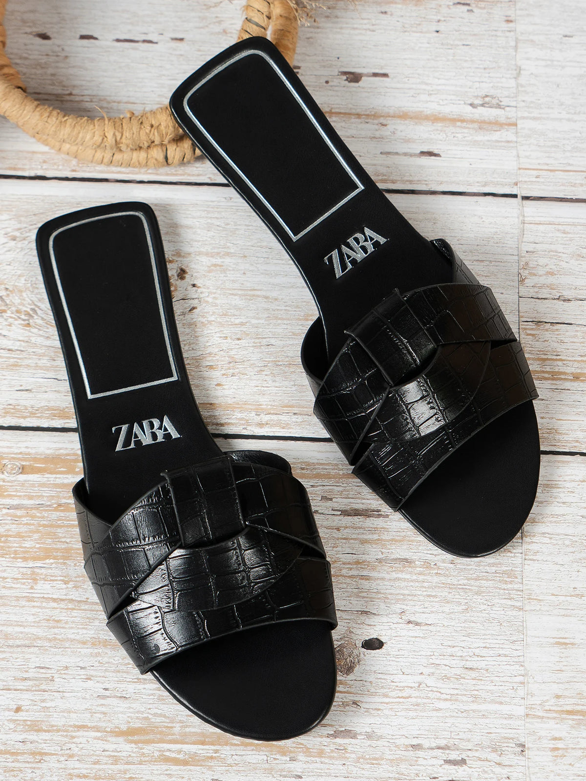 Sandales pour femme de luxe tendance 2026 – Modèle tressé confortable, style décontracté pour l'été, mules plates (grandes tailles disponibles)