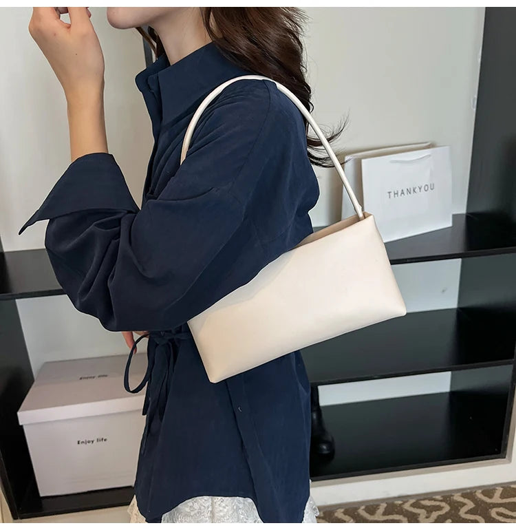 Sac souple pour femme uni – Nouveauté Printemps/Été 2025 – Sac polyvalent porté croisé ou à l'épaule (style « sous le bras ») en PU – Sac carré idéal pour le quotidien