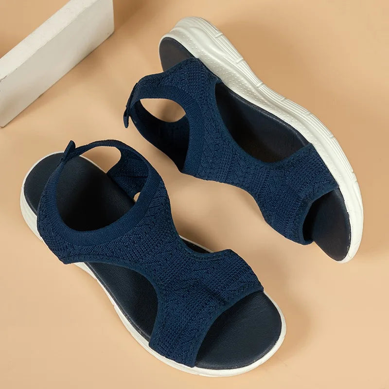 Sandales de sport décontractées et confortables pour femme – Été 2025 – Sandales compensées de plage et sandales romaines en maille tricotée
