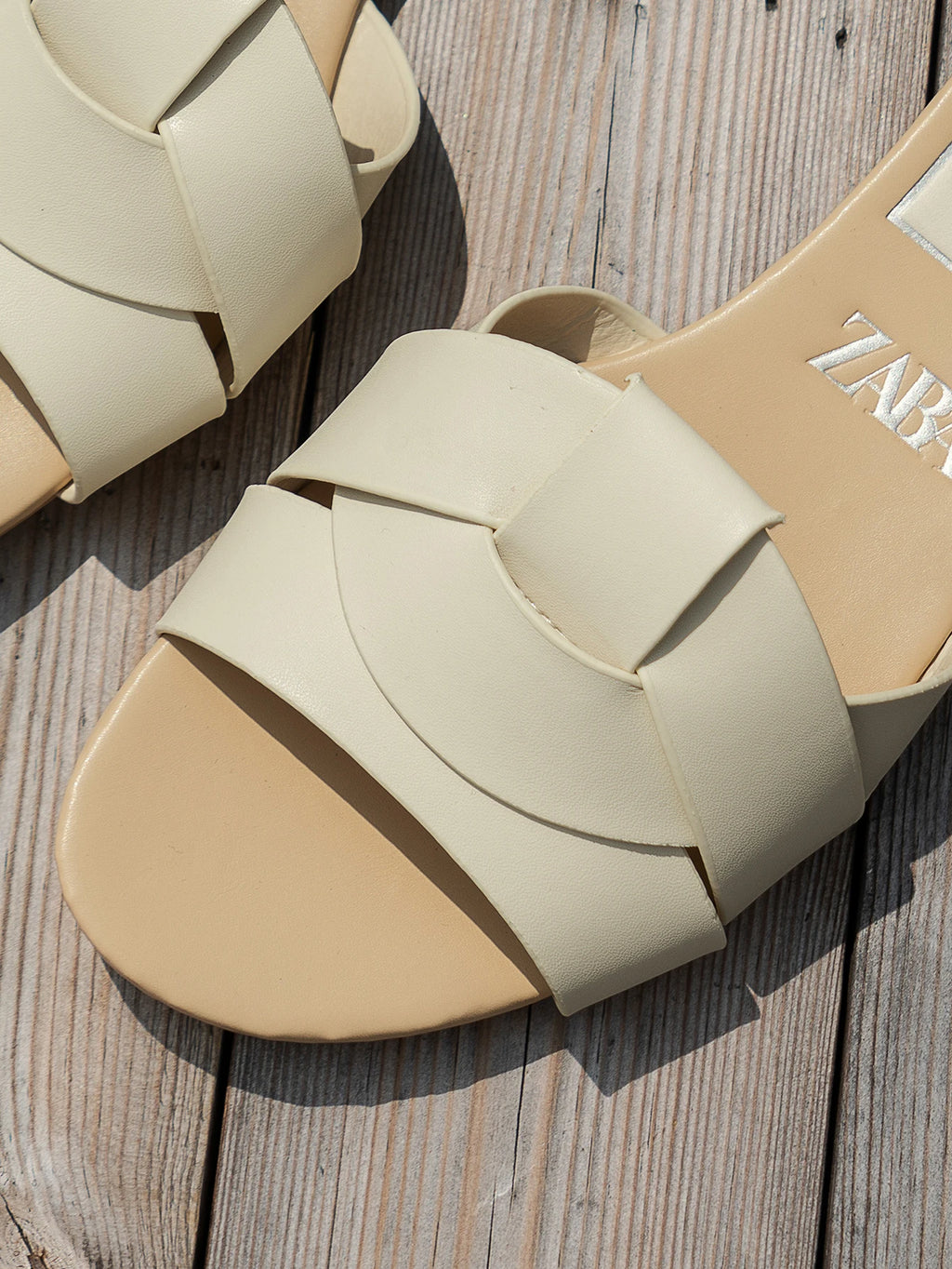 Sandales pour femme de luxe tendance 2026 – Modèle tressé confortable, style décontracté pour l'été, mules plates (grandes tailles disponibles)