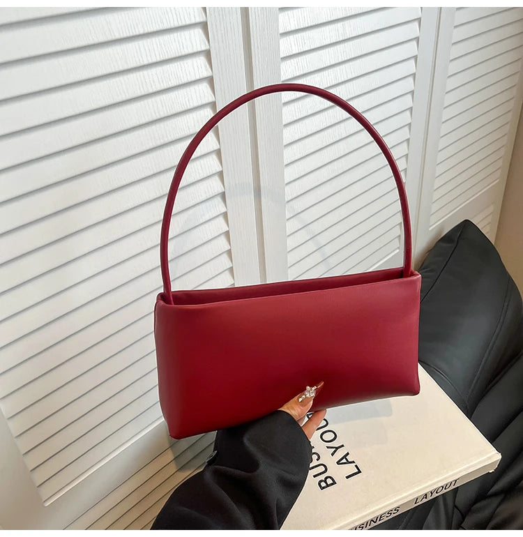 Sac souple pour femme uni – Nouveauté Printemps/Été 2025 – Sac polyvalent porté croisé ou à l'épaule (style « sous le bras ») en PU – Sac carré idéal pour le quotidien