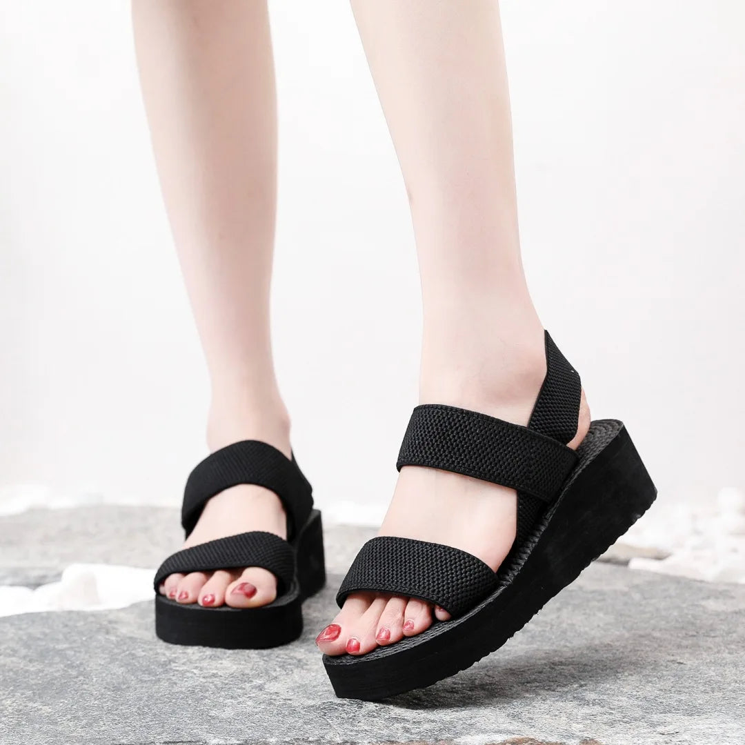 Sandales compensées minimalistes à bride arrière pour femme – Grandes tailles – Chaussures d'été à plateforme pour l'extérieur – Sandales de loisirs légères et souples en EVA