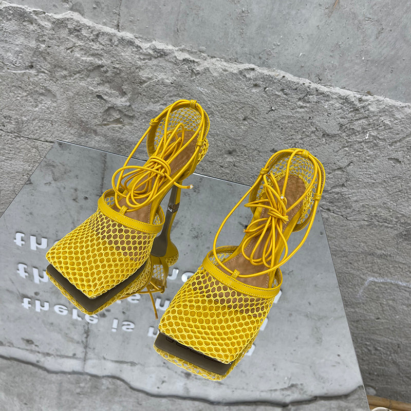 Aneikeh – Escarpins-sandales sexy en résille pour femme (été 2025) – Bout carré, talons aiguilles hauts, lacets croisés, style ajouré – Idéal pour soirées et occasions habillées