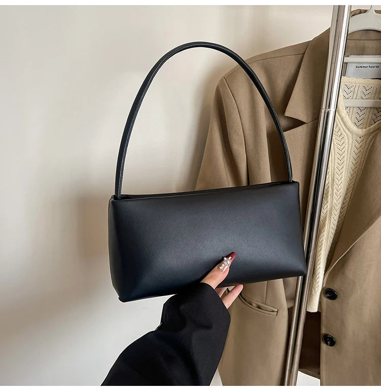 Sac souple pour femme uni – Nouveauté Printemps/Été 2025 – Sac polyvalent porté croisé ou à l'épaule (style « sous le bras ») en PU – Sac carré idéal pour le quotidien