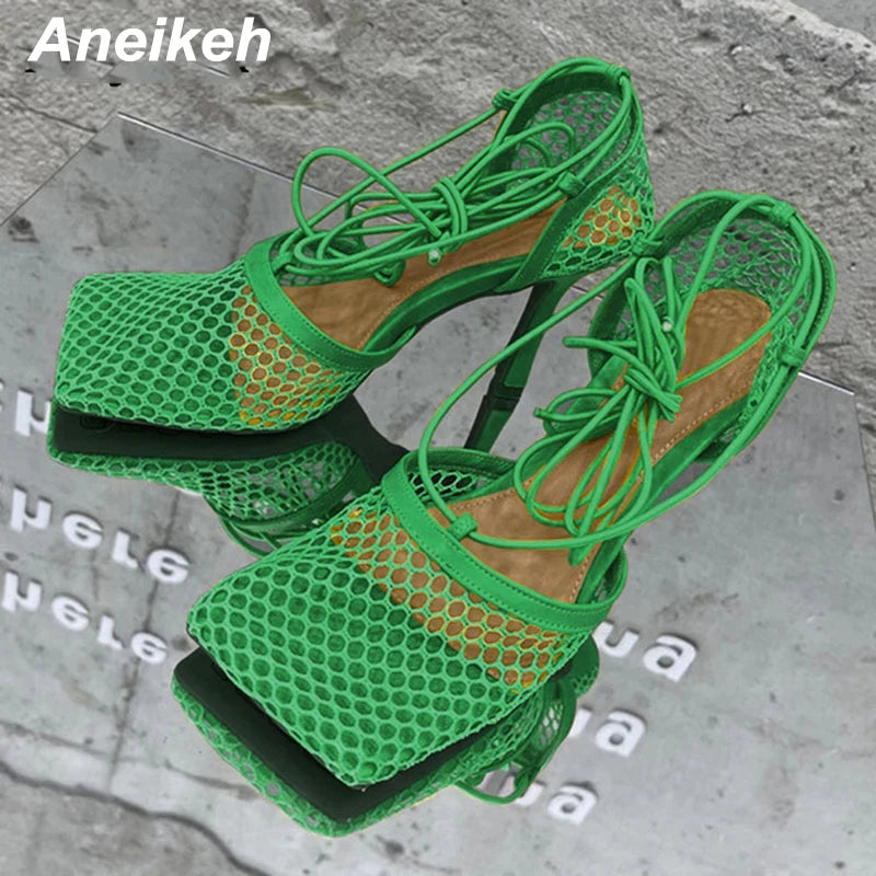 Aneikeh – Escarpins-sandales sexy en résille pour femme (été 2025) – Bout carré, talons aiguilles hauts, lacets croisés, style ajouré – Idéal pour soirées et occasions habillées